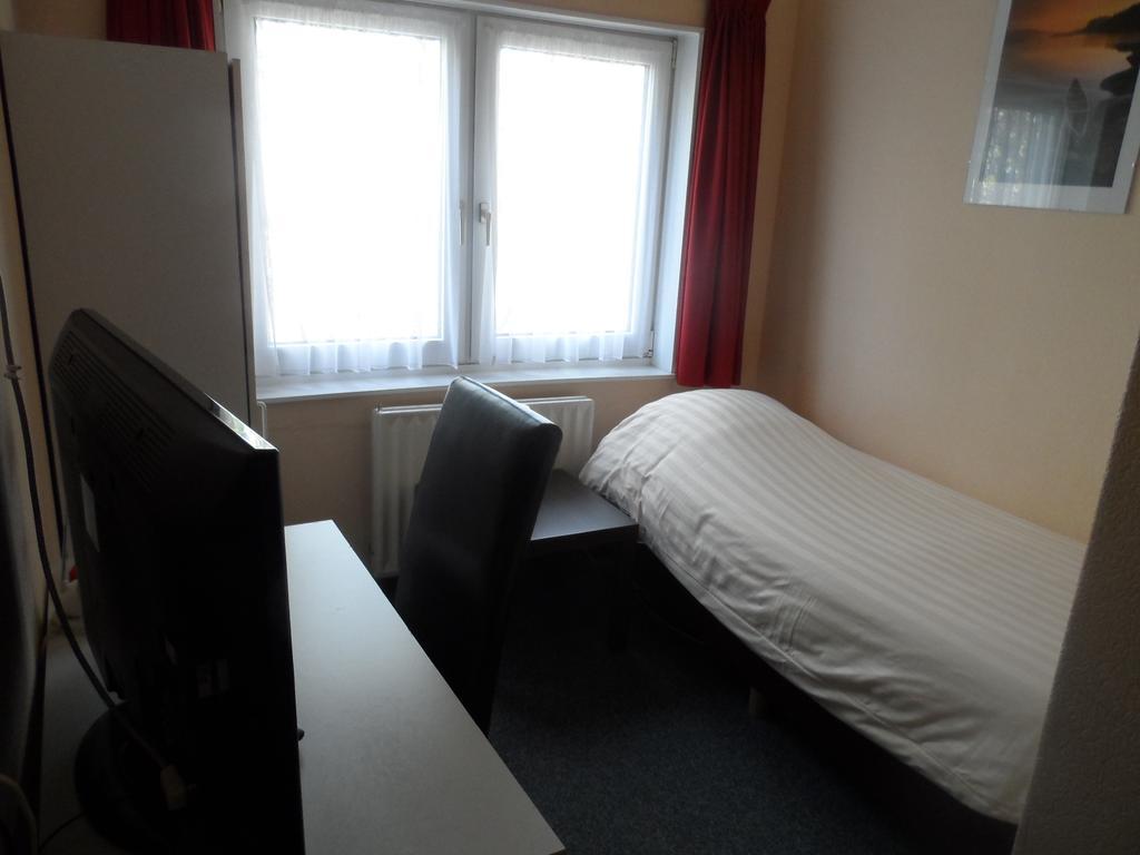 Hulsebos Hotel Zuidbroek Szoba fotó